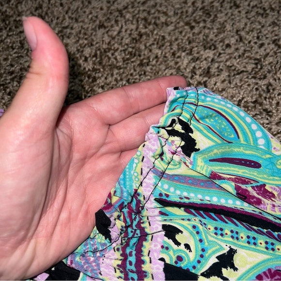 Paisley pattern top - Picture 4 of 6